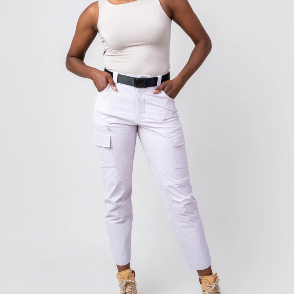 Alder Apparel Take a Hike Cargo Pants, size large, light lilac colour